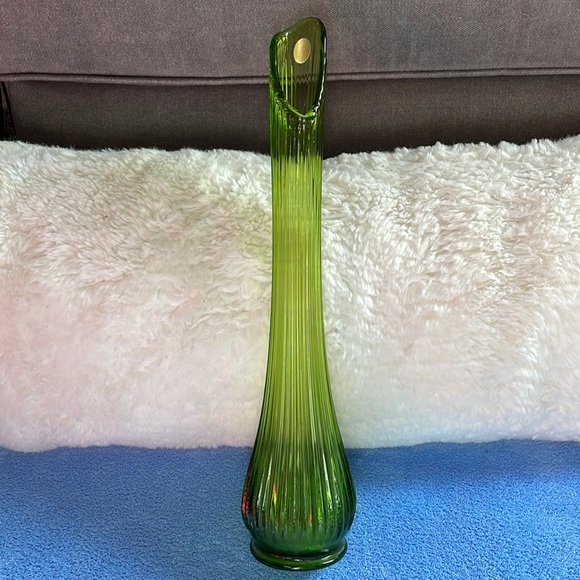 LE Smith Other - Vintage LE Smith MCM Ribbed Swung Vase.  16.5” tall